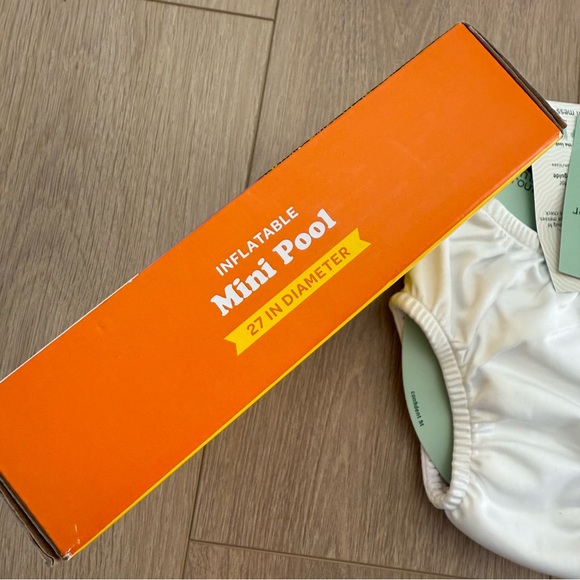 Green Sprouts Eco Pull- Up Swim Diaper AND Mini Pool - Picture 2 of 4